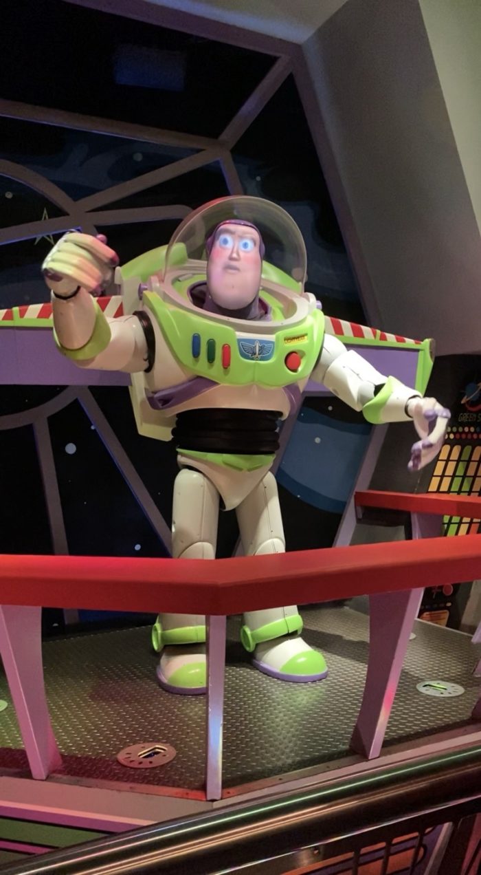 Buzz Lightyear Space Ranger Spin Magic Kingdo